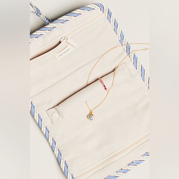 Vera Bradley x Anthropologie Jewelry Roll in Diamond Patchwork Northstar NEW - Picture 2 of 5